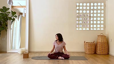 13 Minutes Yoga For Allergies